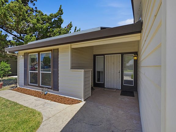 4th image of 7113 Mountainside Dr