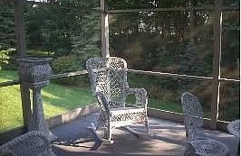 1st image of 218 Clover Dr