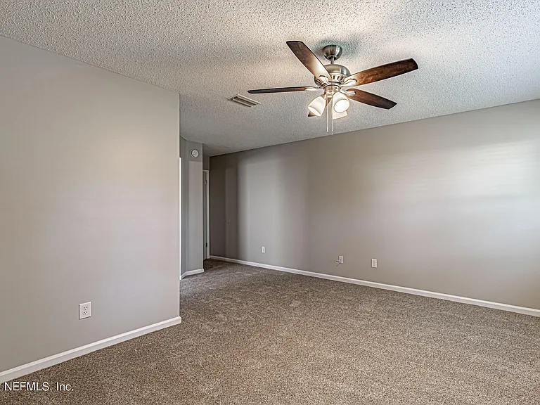 8516 Bending Branch Ct — Photo 23