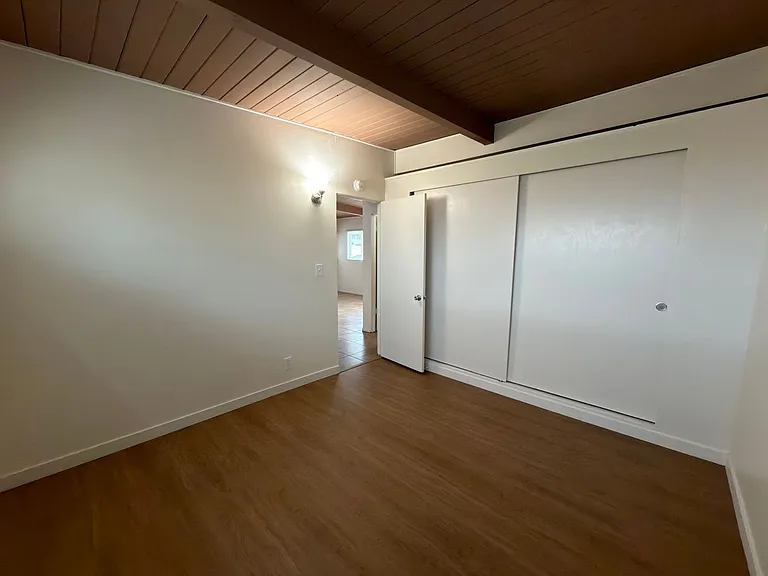 2225 Pacific Ave — Photo 11
