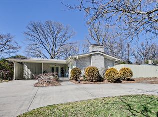 2701 Asbury Ter, Greensboro, NC 27408