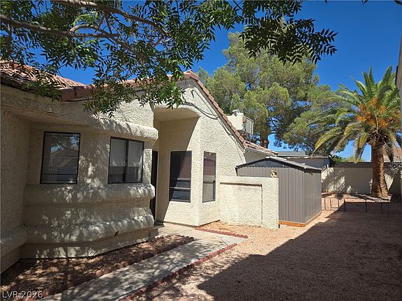2nd image of 5772 Cinnabar Ave