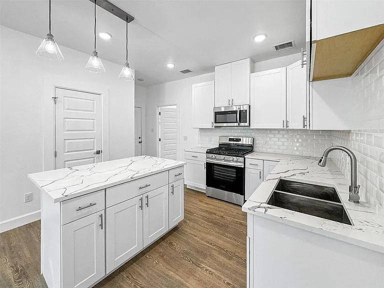 8141 Jeffery St #A — Photo 6