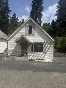 106 E 4th St, Cle Elum, WA, 98922