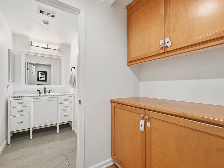 201 E Angeleno Ave #205 — Photo 32
