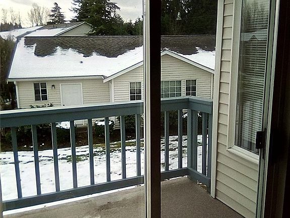 3rd image of 20617 28th Ave W APT F8