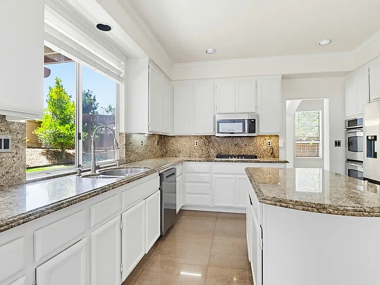 1100 Corrales Ln — Photo 19