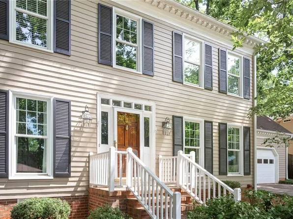 4602 Forest Glen Rd, Greensboro, NC 27410