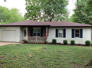2408 S Orchard Ave, Bolivar, MO 65613