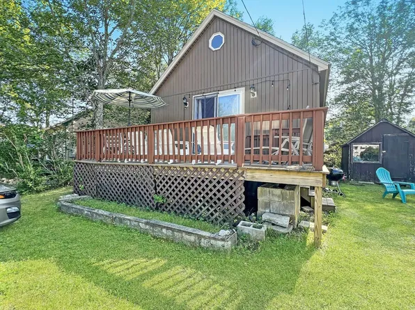 (undisclosed Address), York, ME 03909