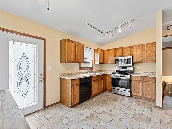 5th image of 1813 Galilee Ave