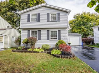 250 Ridgewood Rd, Rochester, NY 14626