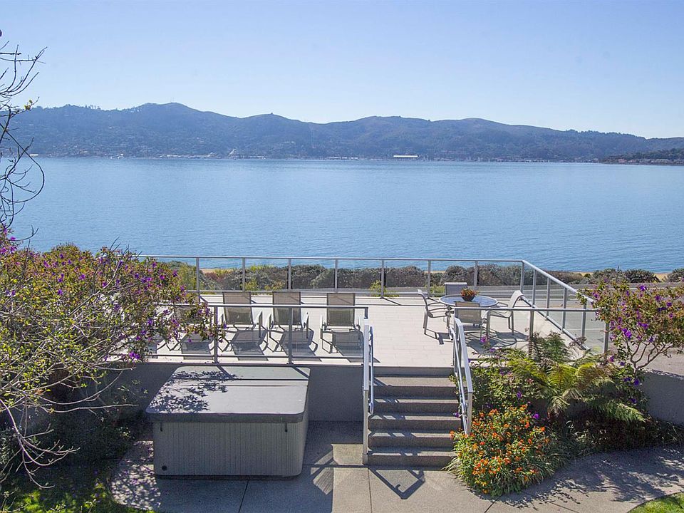 1st image of 747 Tiburon Blvd