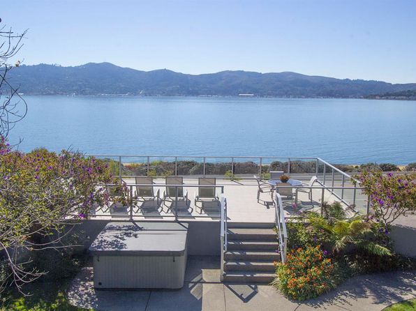 747 Tiburon Blvd