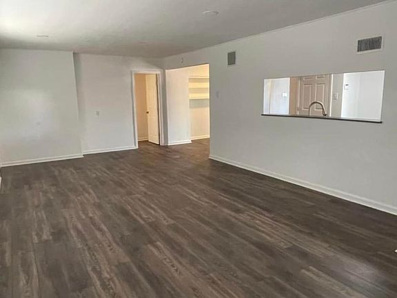 2nd image of 2400 12th St
