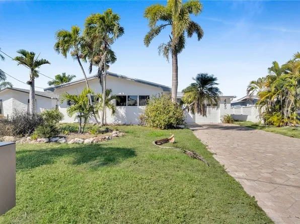 465 Donora Blvd, Fort Myers Beach, FL 33931