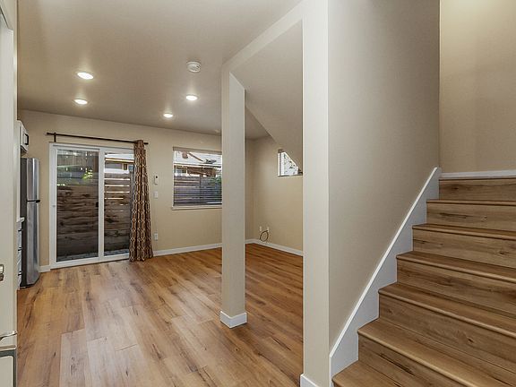 2nd image of 1042 S Donovan St #1
