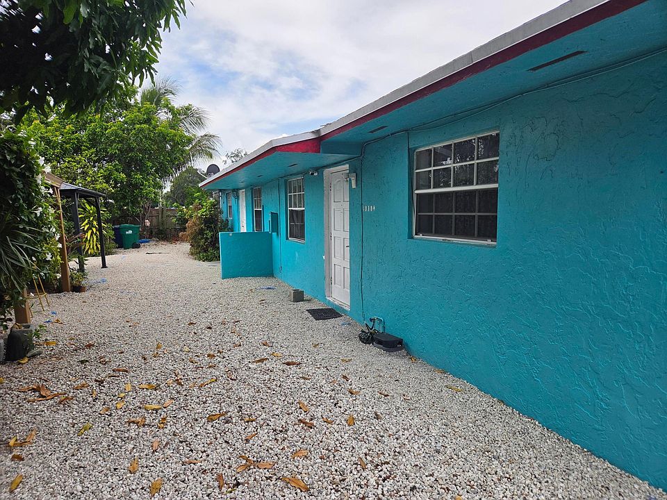 1st image of 10304 NW 10TH Avenue