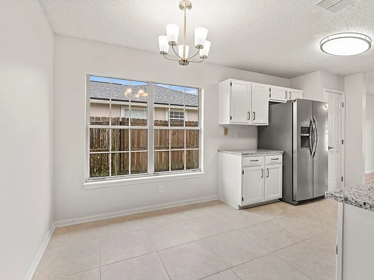 12756 Bentwater Dr — Photo 10