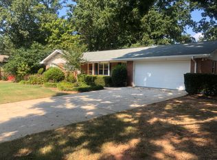 5547 Beechwood Dr, Stone Mountain, GA 30087