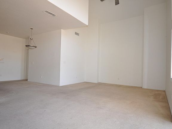 4th image of 1015 S Val Vista Dr Unit 1