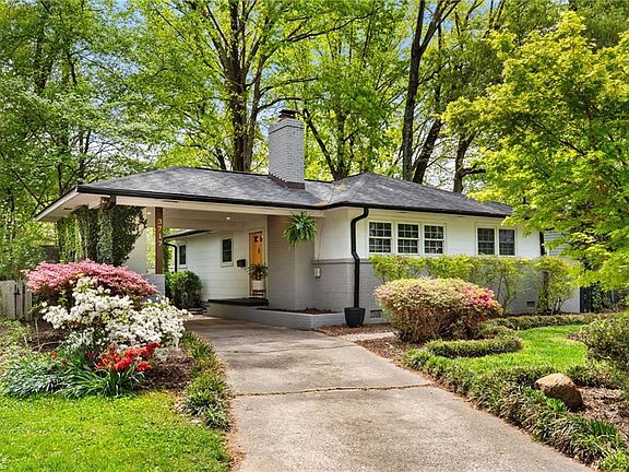 4th image of 3717 Manor Dr