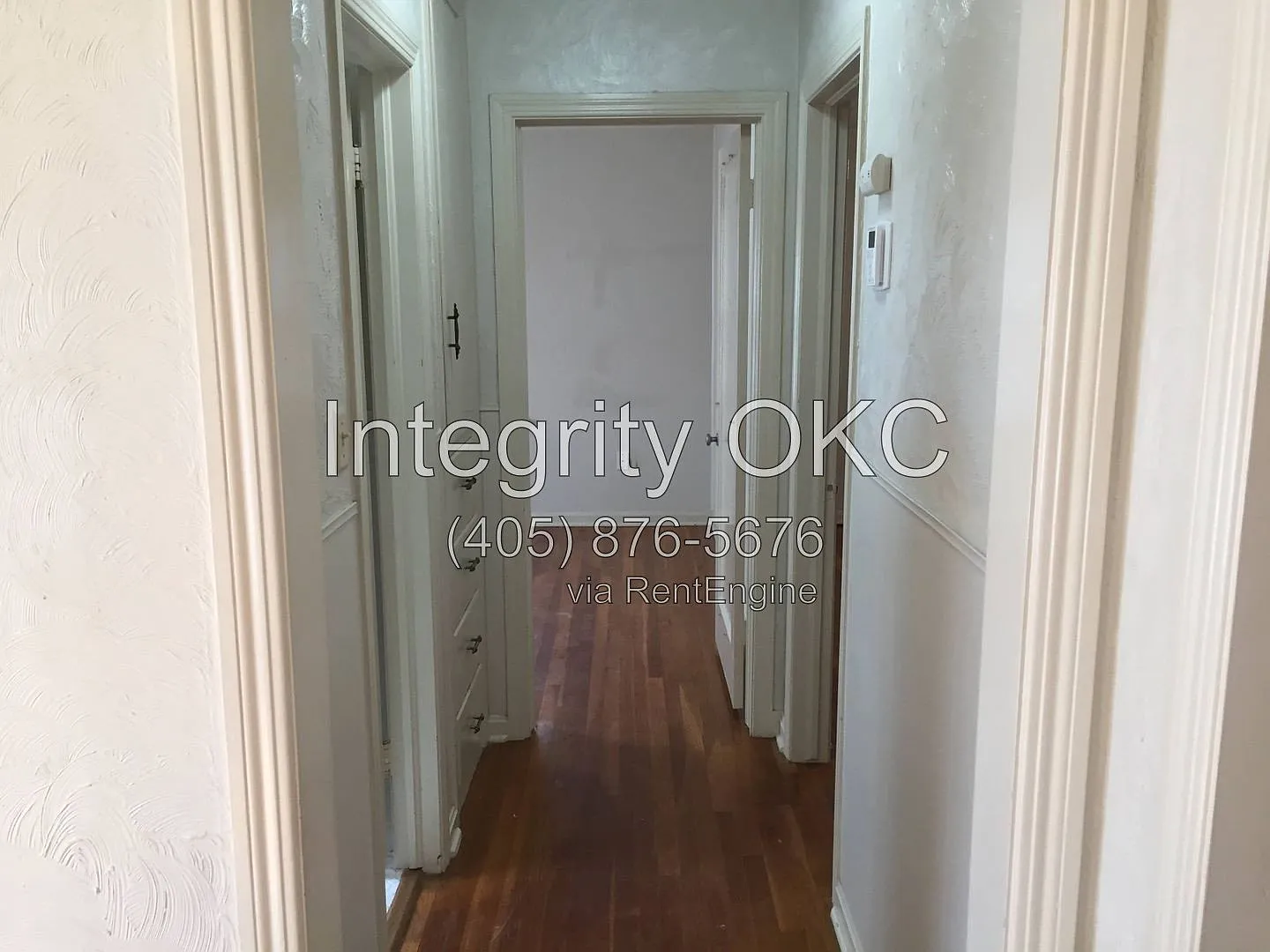 2 bed, 1.0 bath, 874 sqft, $995 — Photo 1