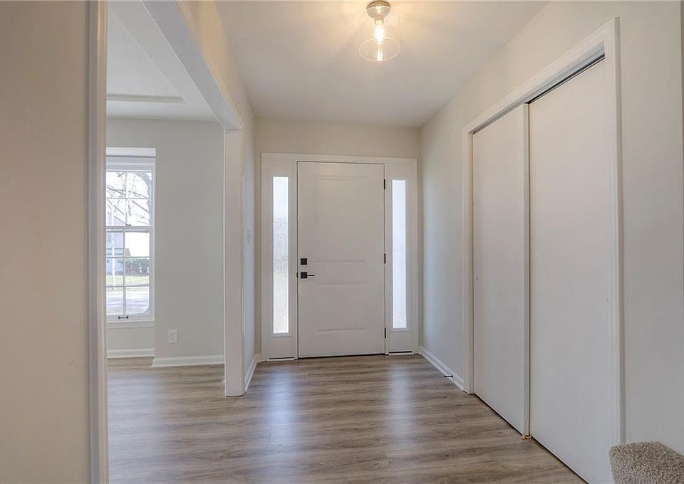 1604 E Sunvale Dr, Olathe, KS 66062 Zillow