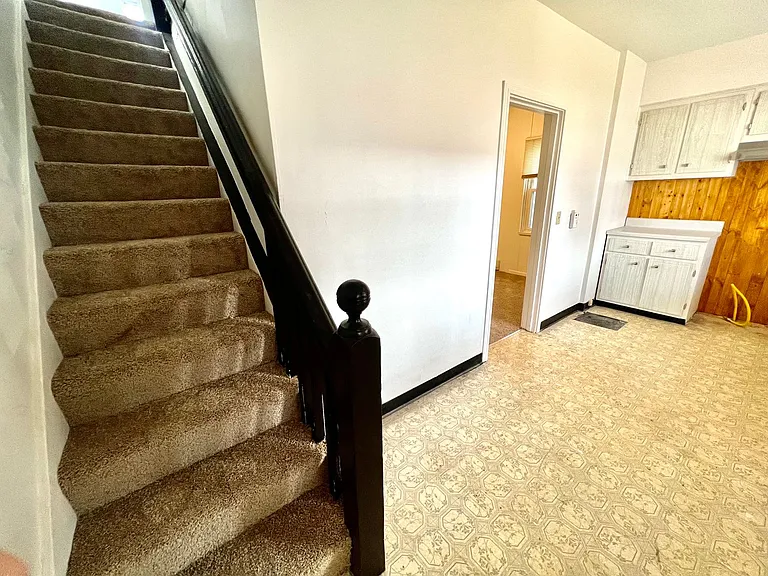 1613 Fourth Avenue (Full Service) — Photo 13