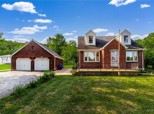 1574 Ridge Rd, Lewiston, NY 14092