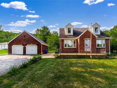 1574 Ridge Rd, Lewiston, NY, 14092