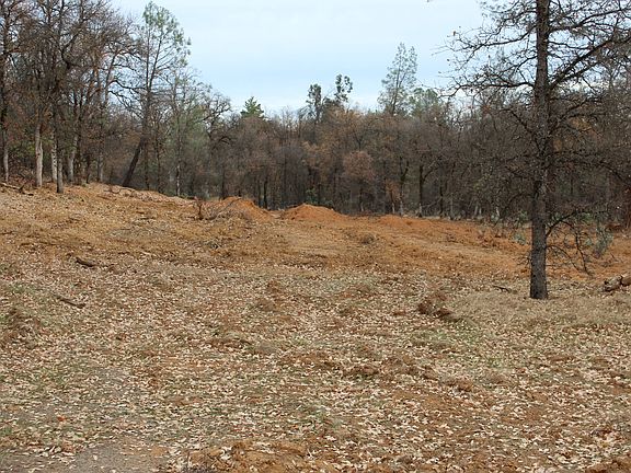 3rd image of Manzanoaks Dr