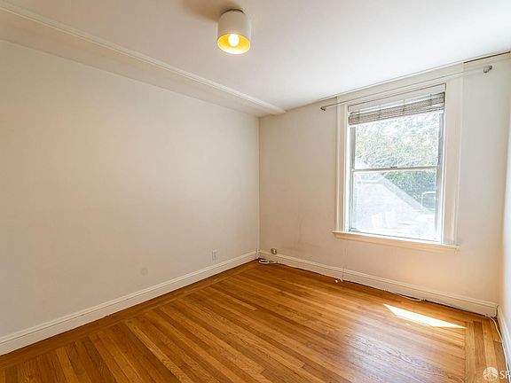 5th image of 1459 Jefferson St #A