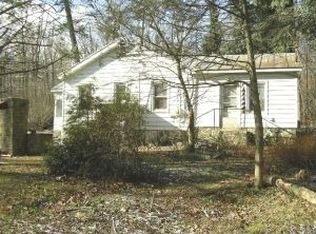 6151 Four Point Rd, Bethel, PA 19507