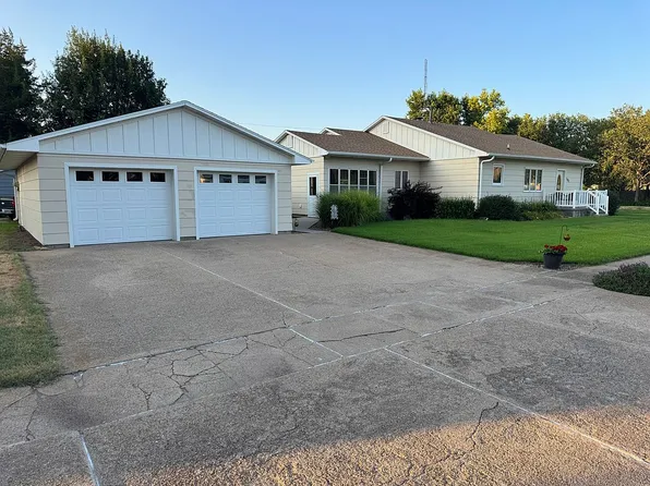 502 5th St, Alma, NE 68920