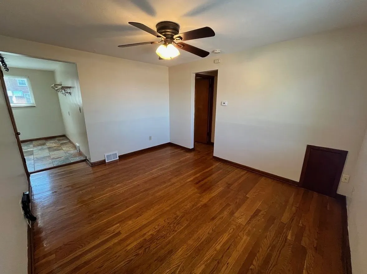 1 bed, $995 — Photo 3