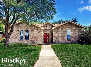 736 Priscilla Ln, Desoto, TX 75115