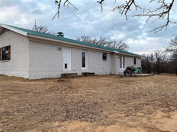 2nd image of 218 County Road 312