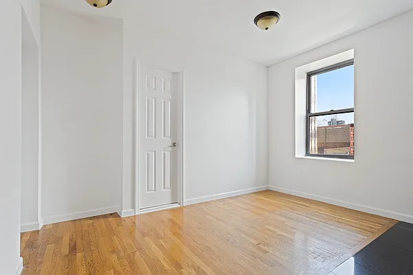 Rented by Corcoran | media 16