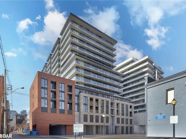 1 Jarvis St #1308, Hamilton, ON L8R 3J2