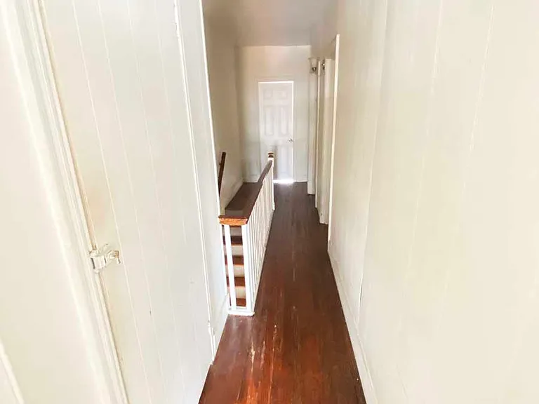534 E Indiana Ave — Photo 7