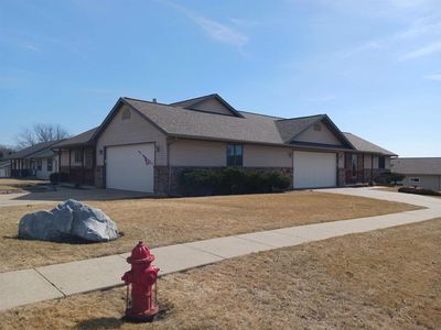 597 Garfield Ave/94 N 6th Street, Evansville, WI, 53536