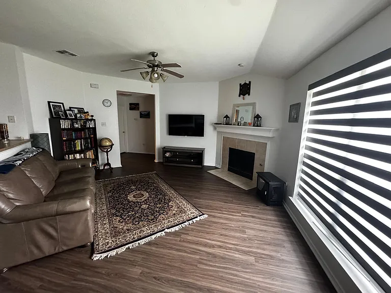 9900 Coolidge Dr — Photo 3