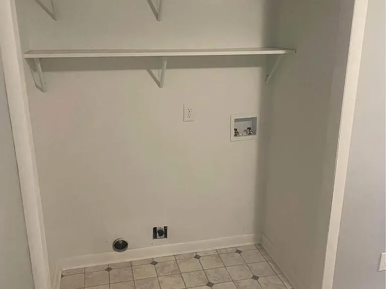 Unit Photo