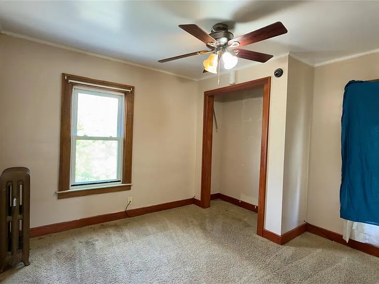 130 Elm St — Photo 19