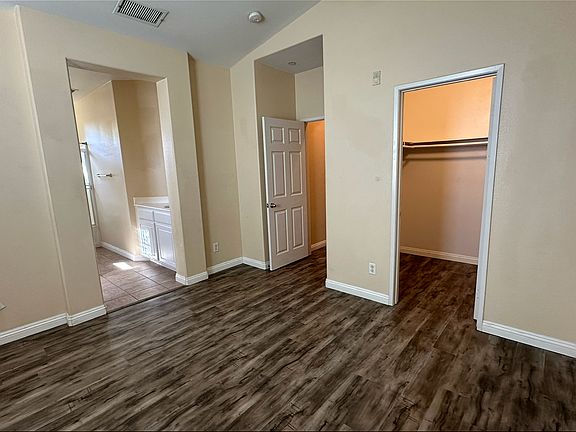3rd image of 3880 Polk St Unit E