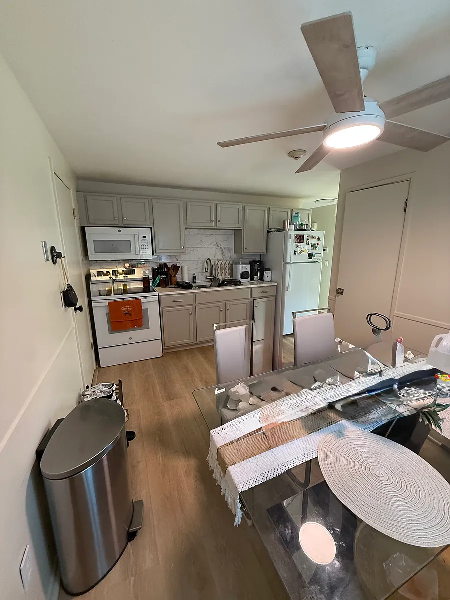 Kitchen - 51 Lucas St #5