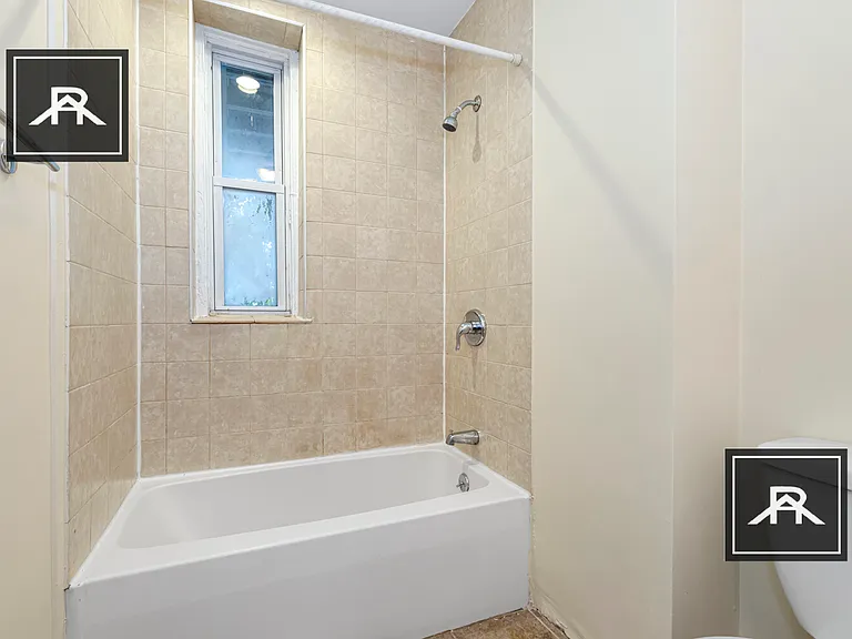 48 Brackett St #2 — Photo 13