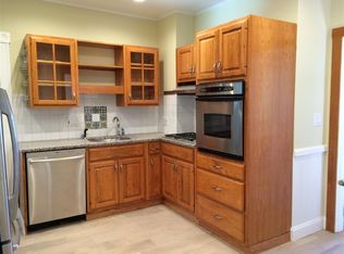 4 Porter Cir #1A, Cambridge, MA 02140