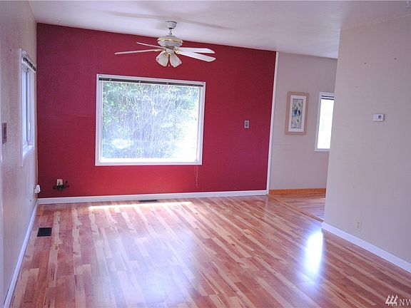 5th image of 514 12th St SE